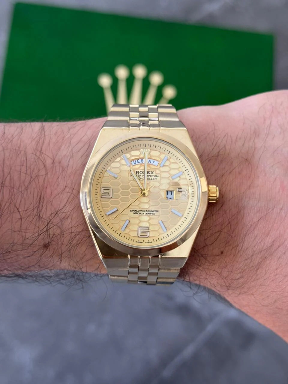 Reloj Dorado con Esfera Dorada | Estilo Luxury Total Premium