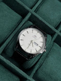 Reloj Cuero Negro con Esfera Blanca y Calendario | Estilo Luxury Clásico Elegante