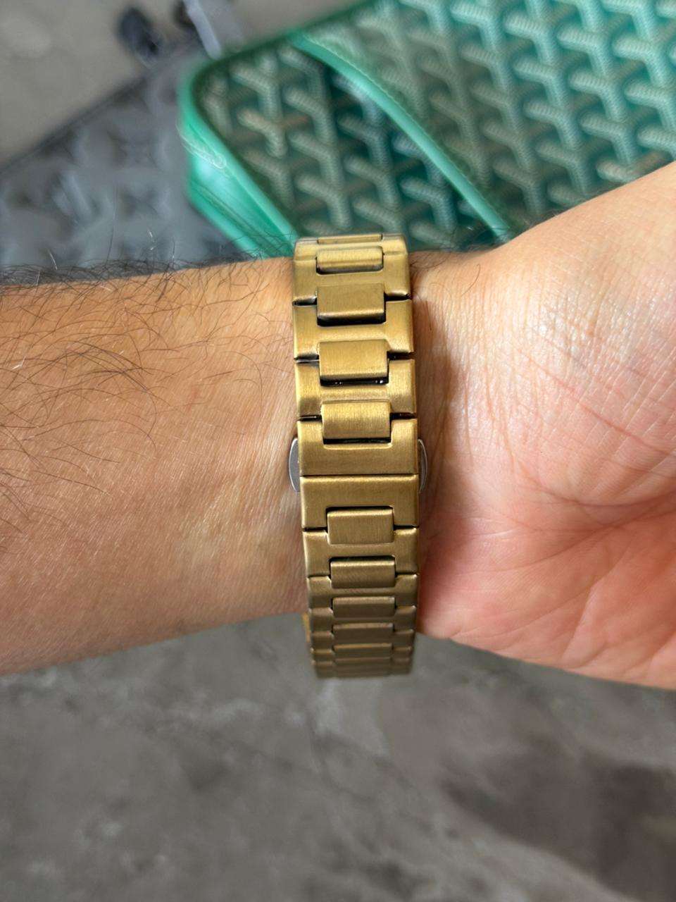 Reloj Ptk Funcional Dorado con Tablero Gris Negro | Luxury Deportivo Premium