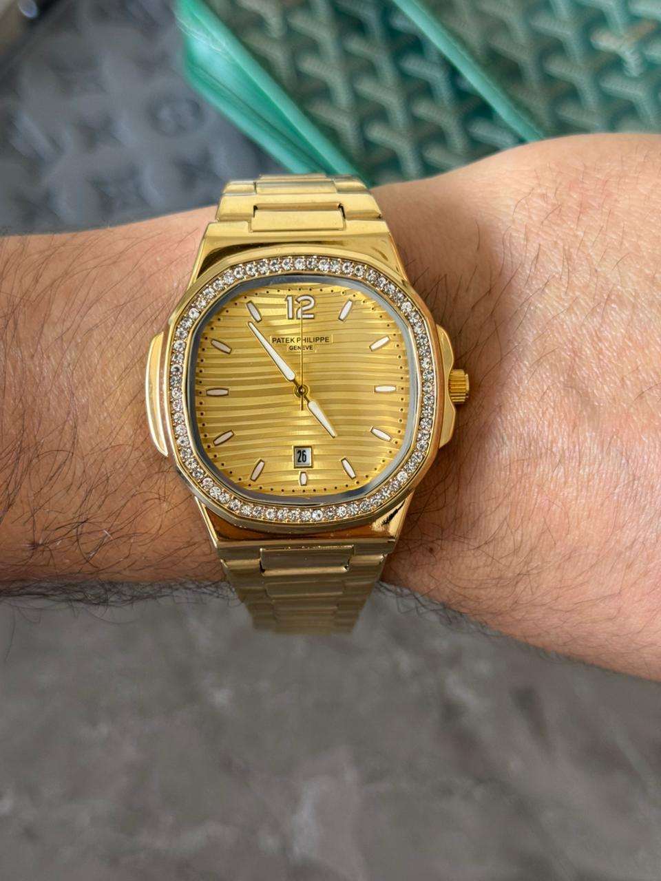 Reloj Ptk 2026 Circones Dorado con Tablero Dorado | Luxury Full Gold Premium