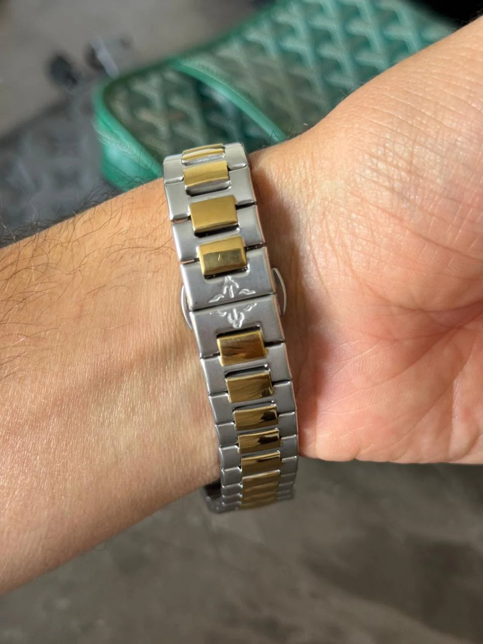Reloj Ptk 2026 Bicolor Dorado con Tablero Blanco | Luxury Two Tone White Gold Edition