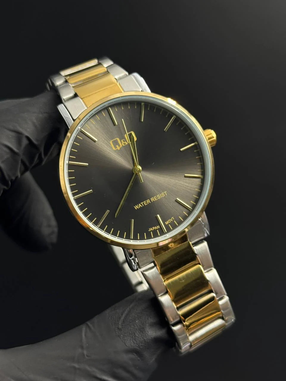 Reloj Bicolor Dorado con Esfera Negra | Estilo Luxury Moderno 2025