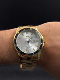Reloj Dorado 20 BAR con Esfera Plateada y Bisel Negro | Estilo Luxury Deportivo Premium
