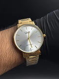 Reloj Dorado con Esfera Plateada | Estilo Luxury Clásico Elegante 2025