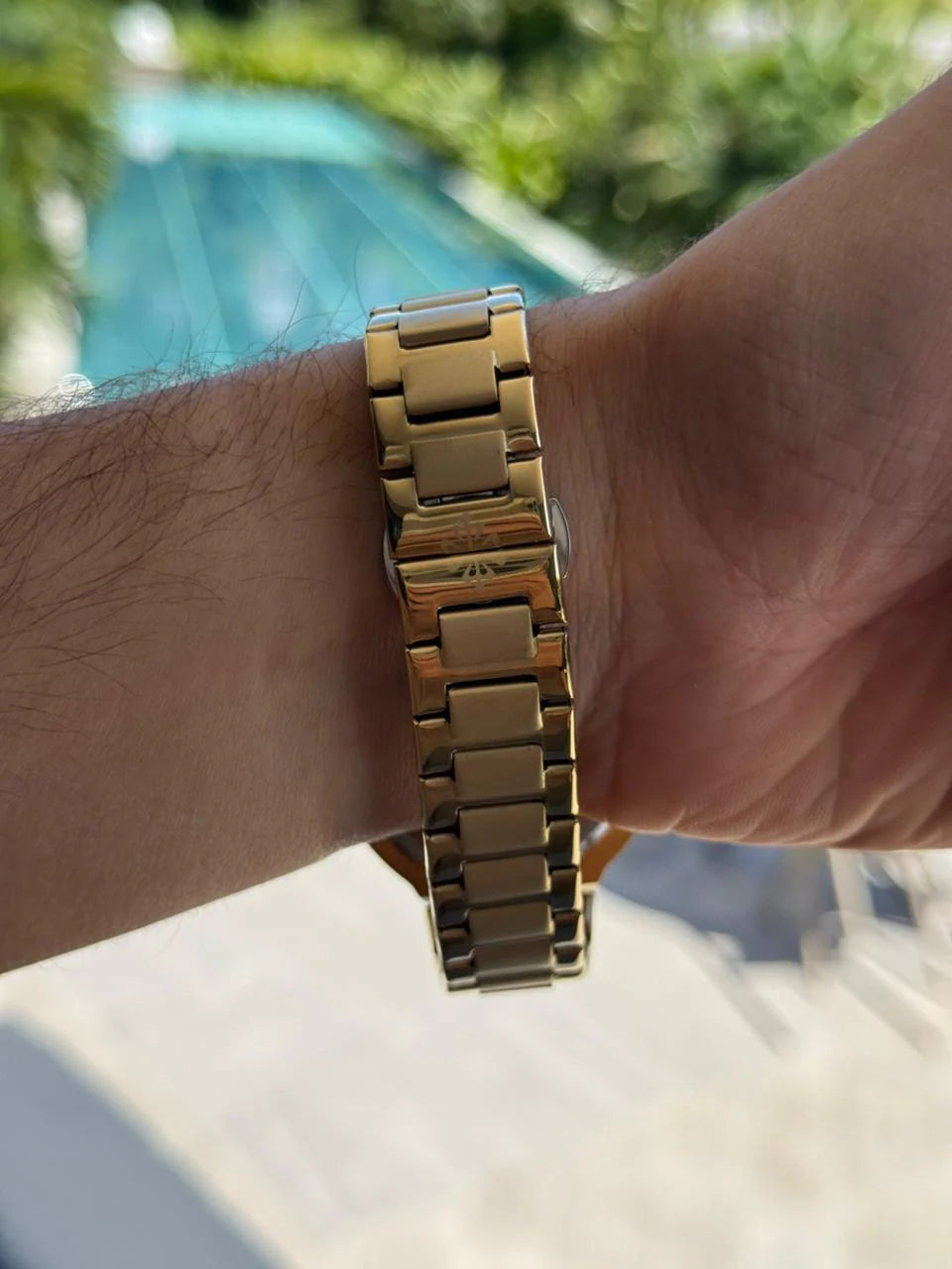 Reloj Ptk New Dorado con Tablero Negro | Black Gold Luxury Edition