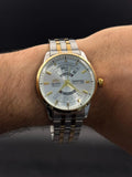 Reloj Bicolor Dorado con Esfera Plateada y Calendario | Estilo Luxury Elegante Premium