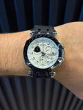Reloj Deportivo Goma Negra con Esfera Blanco y Negro | Diseño Moderno Elegante