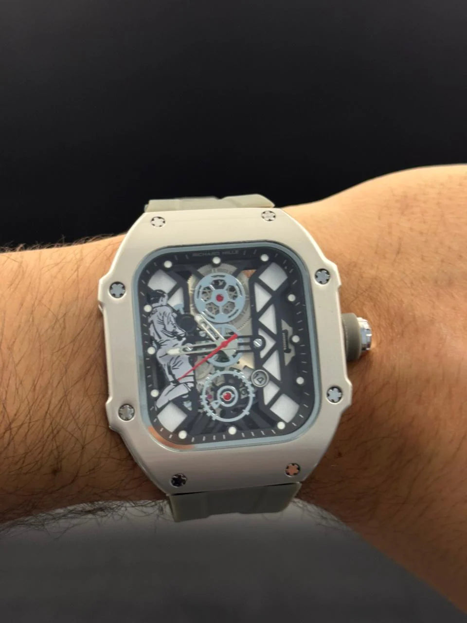 Reloj Rchrd Mll C7 Goma Gris con Tablero Plateado | Luxury Deportivo Premium