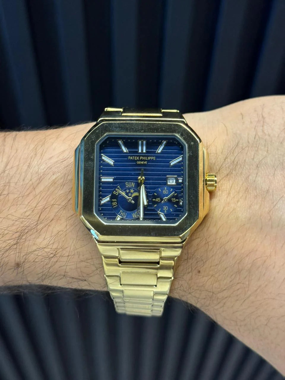 Reloj Ptk Semi Automático Dorado con Tablero Azul Oscuro | Luxury Premium Executive
