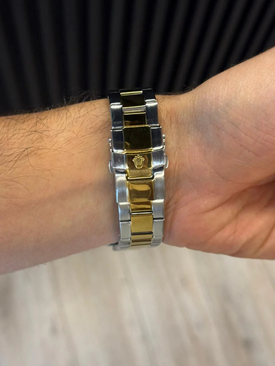 Reloj Submariner Bicolor Dorado con Esfera Blanca y Detalles Negros | Lujo Elegante Premium