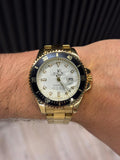 Reloj Submariner Dorado con Esfera Blanca y Detalles Negros | Lujo Elegante Premium