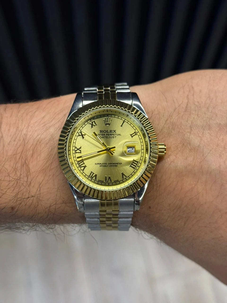 Reloj President Bicolor Dorado con Esfera Dorada y Números Romanos | Lujo Imponente