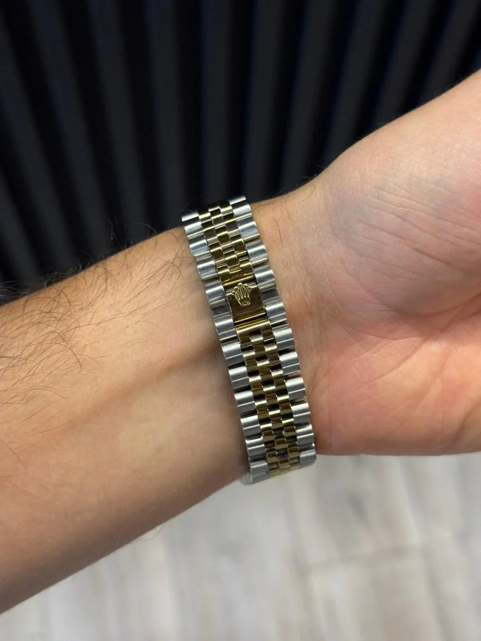 Reloj President Bicolor Dorado con Esfera Dorada y Números Romanos | Lujo Imponente