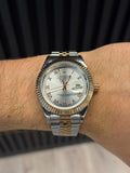 Reloj President Bicolor Dorado con Esfera Plateada y Números Romanos | Estilo Clásico Premium